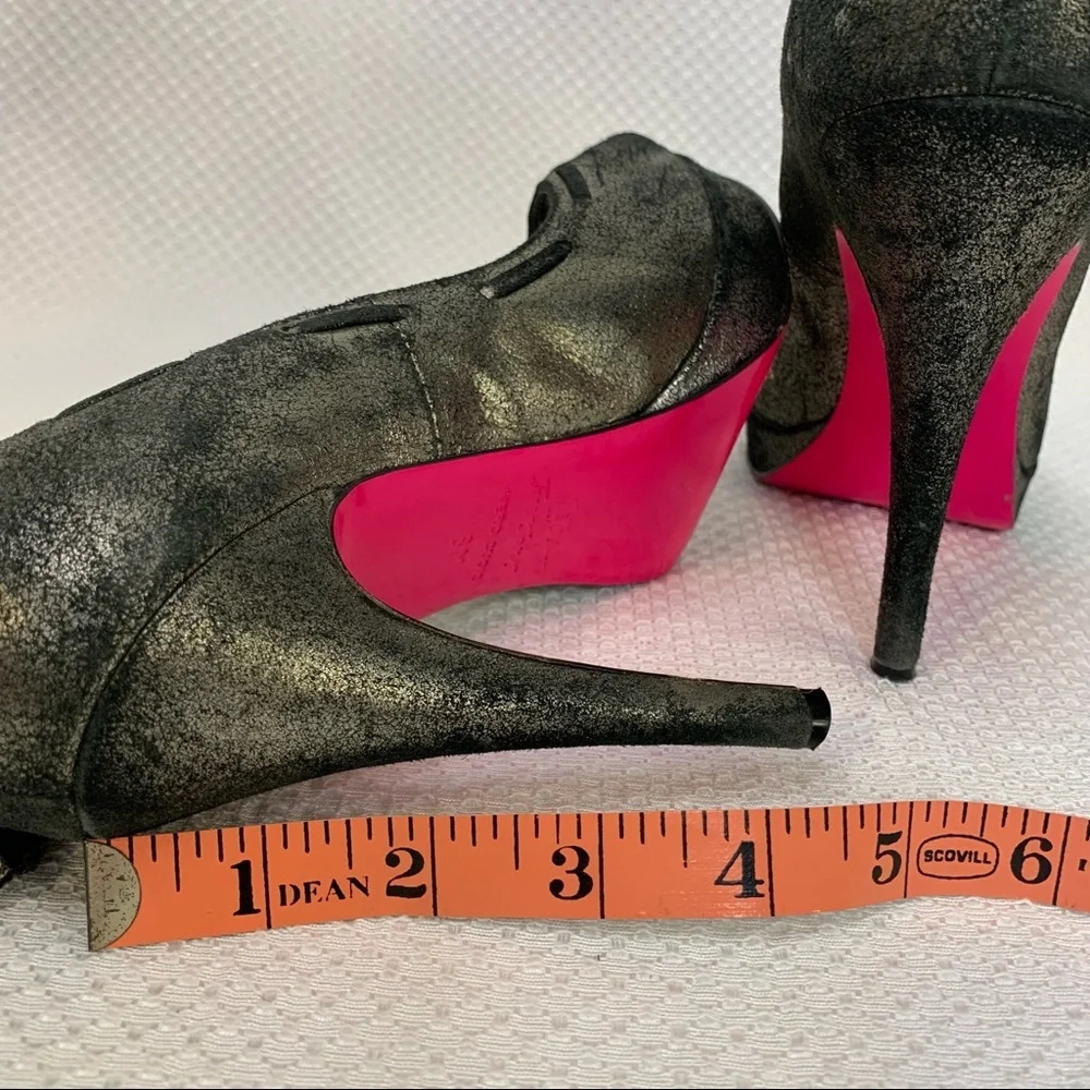 Betsey Johnson betsey johnson